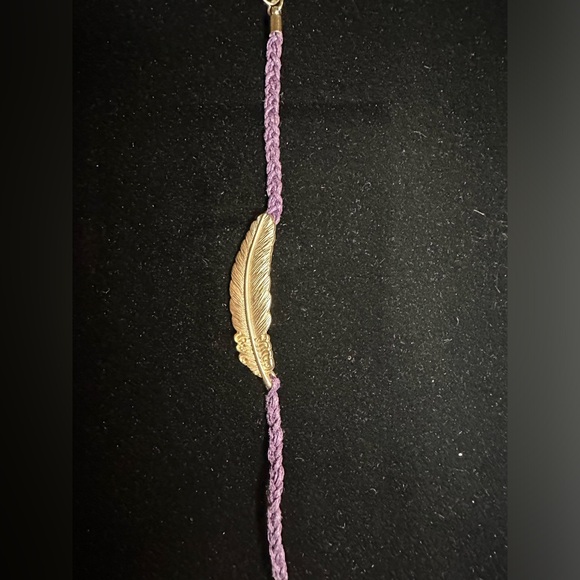 Feather Bracelet - Picture 2 of 6